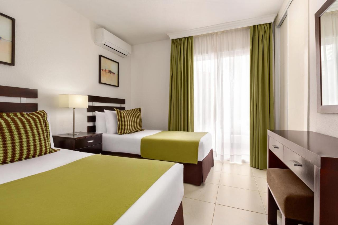 Wyndham Residences Golf Del Sur 圣米格尔德阿沃纳 外观 照片